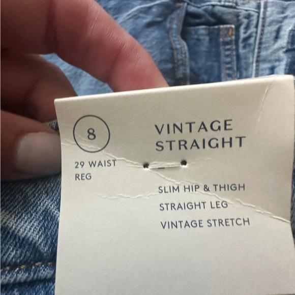 Universal Thread - Picture 2 of 3